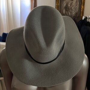 Nordstrom Women's Sophisticated Gray Hat with Black Accent